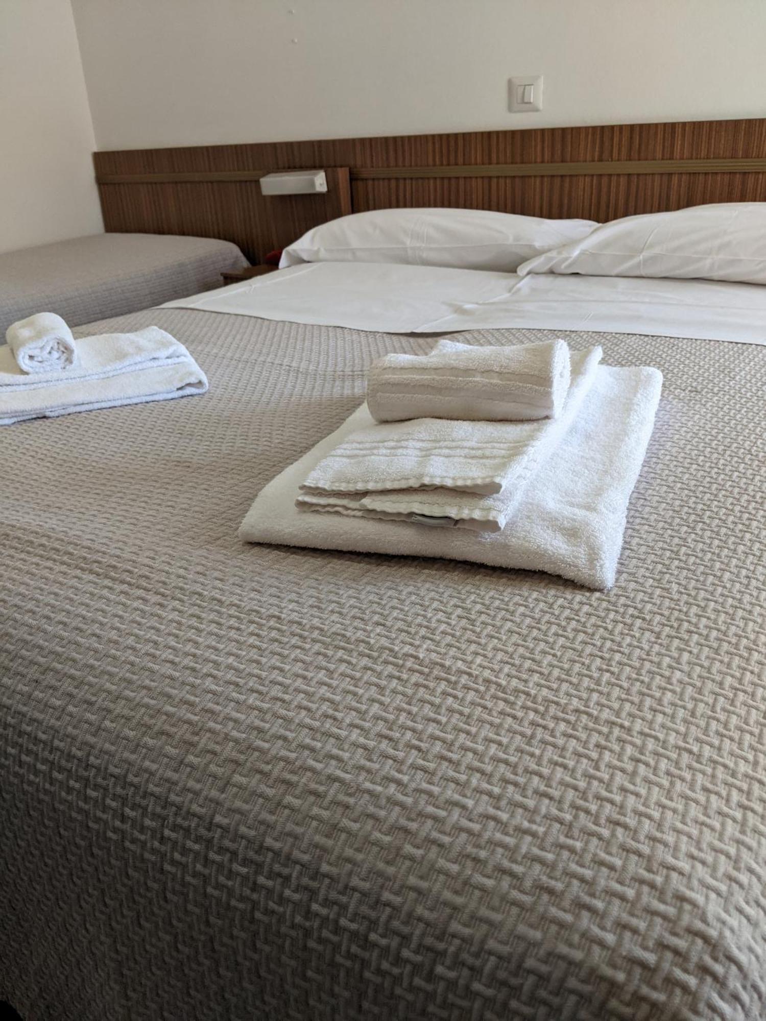 Hotel Bellevue Cesenatico Εξωτερικό φωτογραφία