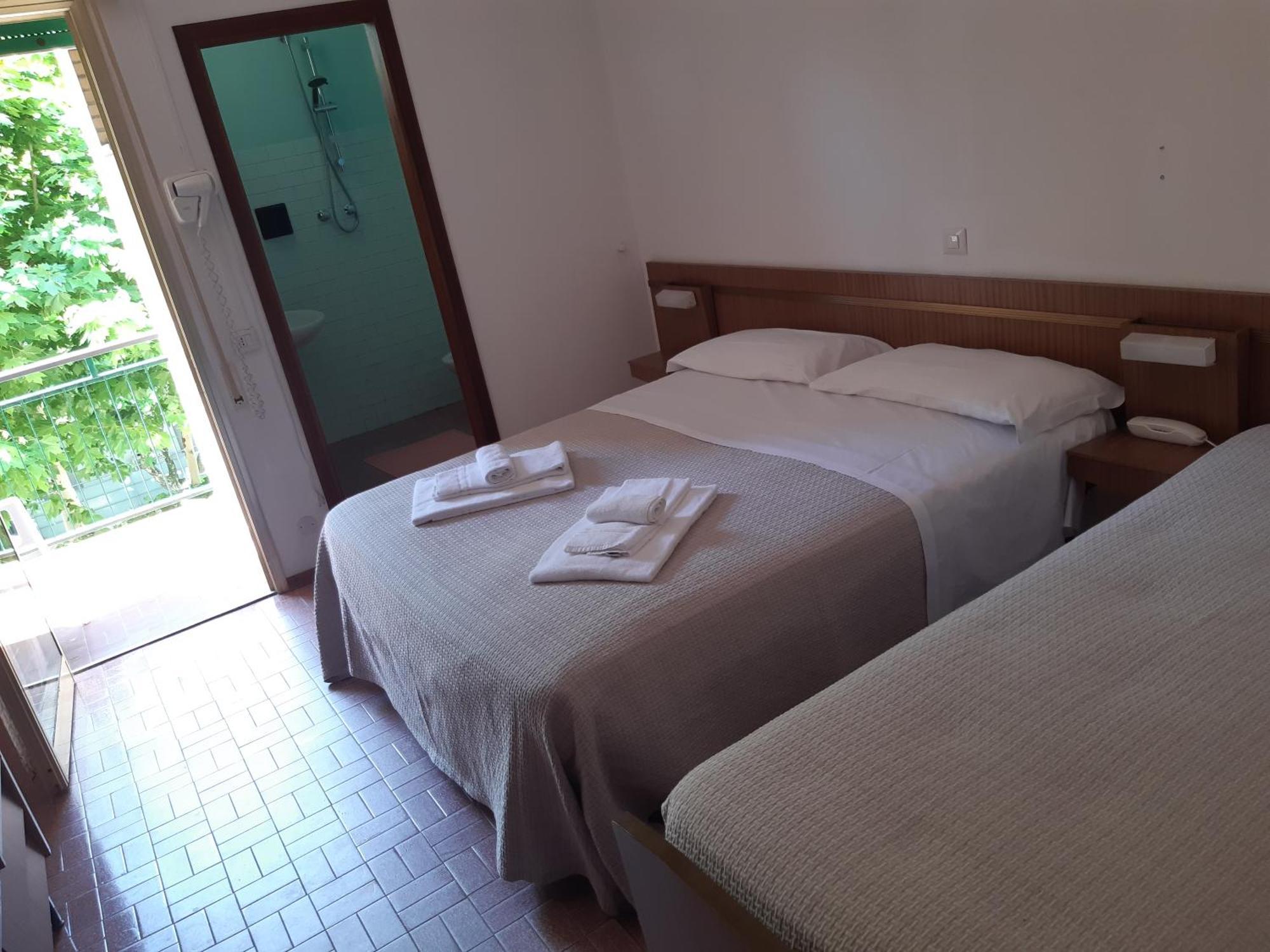 Hotel Bellevue Cesenatico Εξωτερικό φωτογραφία